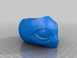 simple alien head planter