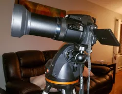 Camera adaptor to fit on Celestron tripod. (Piggy back without telescope)