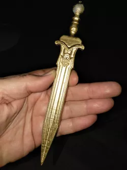 For Honor Centurion sword