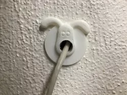 Grommit grommet. 1"