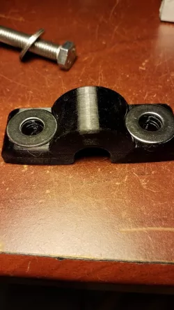Hoverboard hub motor mount