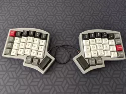 Iris Keyboard Case (v2)