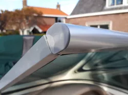 Maxum 1900 sc (yr 2000) windshield profile end plug / cover