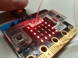 Microbit fiberglas connector