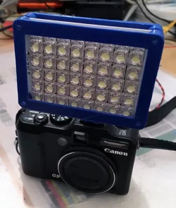 3D flash led supporto
