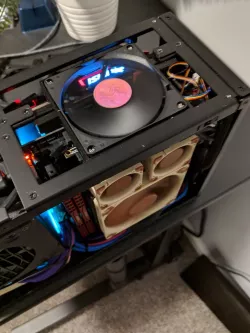 Dan Case A4 v3 - 80mm x 10mm - Top fan bracket