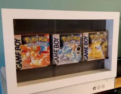 Gameboy box holder for display case