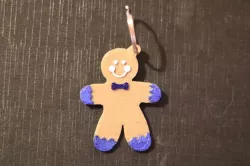 gingerbread man keychain