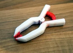 Spring clamp (Print in-place with built in hinge and spring)