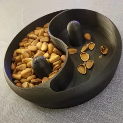 Yin&Yang nut bowl by mcdesign