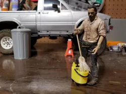 1/10 Scale Garage Mop Bucket