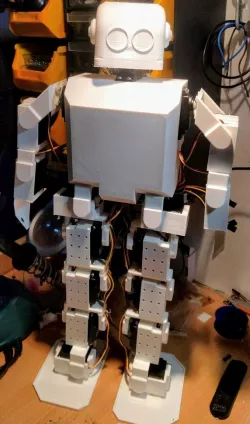AA1 humanoid servo robot