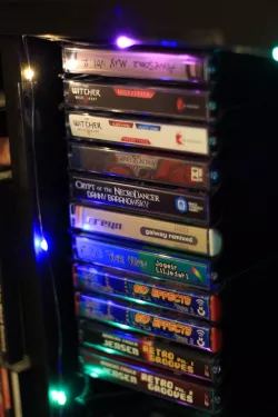 Expandable Tape Cassette Rack