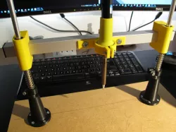 Simple inserts press