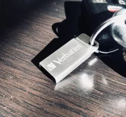 Verbatim USB Cover