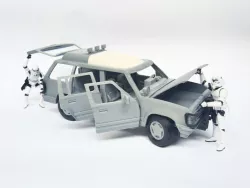 1:18 Jurassic Park Car for 3.75 Inch Figure No Support