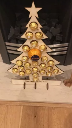 Christmas Tree Advent Calendar - Laser Cut Ferrero Rocher Chocolate Orange