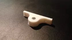 Magnetic cabinet latch