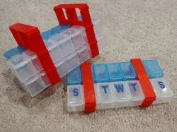 Pillbox Holder - OpenSCAD Customizer