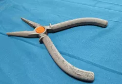 Plier