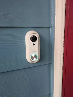 Simplisafe Doorbell wedge