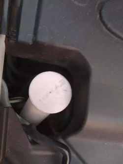 Toyota Avensis 2004-2008 wiper fluid cap