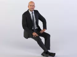 Dave 0249 Man in a suit Sitting, Looking up, Legs crossed 3D model