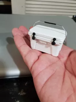 1/10 scale Yeti Roadie Cooler