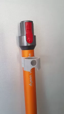 Dyson V8 tub holder