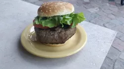 Hexagonal stuffed hamburger mold with ejector / Molde hexagonal para hamburguesas rellenas con expulsor