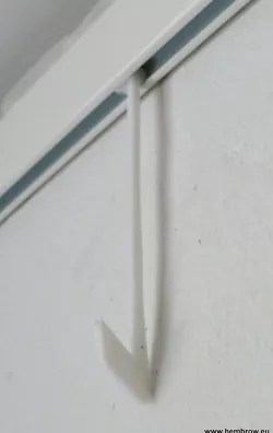 Hook for Artiteq Click Rail picture hanging system (schilderij ophangsysteem)