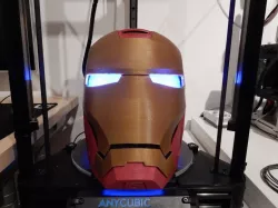 Iron Man Helm with LED eyes