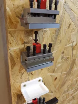 Multifix Aa holder 