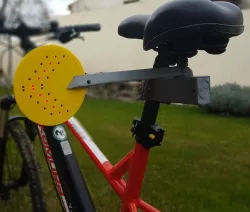Bike Warning Sign light 30 Leds (Écarteur de danger de vélo lumineux à 30 leds)