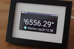 Bitcoin Price Ticker - Coin Display + Clock and App Support