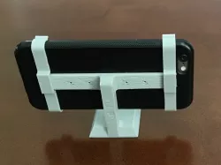 iPhone tripod mount