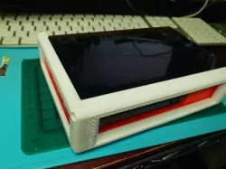 Latte Alpha 7" Display Case