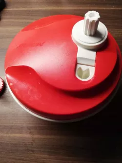 main gear for tupperware quick chef