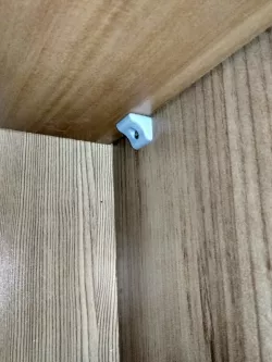 Shelf holder, bracket