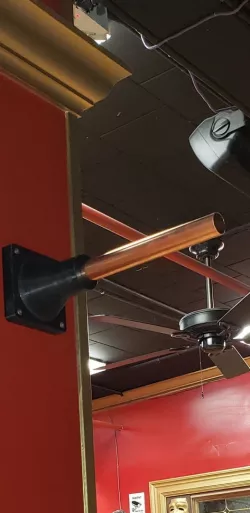 Water pipe mount