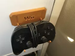 Wii Classic Controller Pro Holder