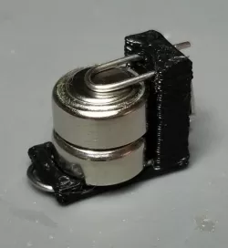 2x LR44 / SR44 / AG13 / 357 Battery Holder