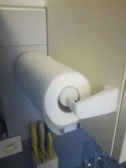 One hand easy change Paper Towel roll holder / Porte essuie-tout