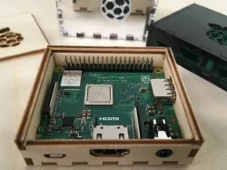 Raspberry Pi 3A+ case (with VESA mount options)