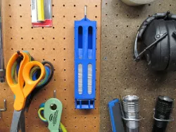 Razor Blade Dispenser