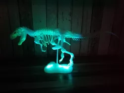 T-Rex Skeleton Base with space for 5x5mm LEDs and one ESP32