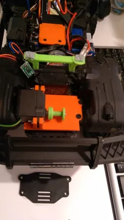 TRX4 Bronco mount for servo-winch on front tray