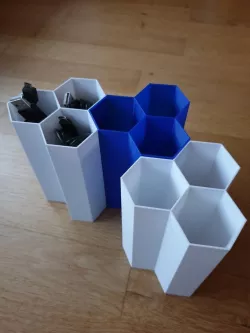 USB Cable Storage Hive