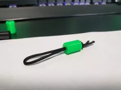 95# Paracord Zipper Pull w/ Cap