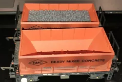 HO_Train_Concrete_Coal_Plate